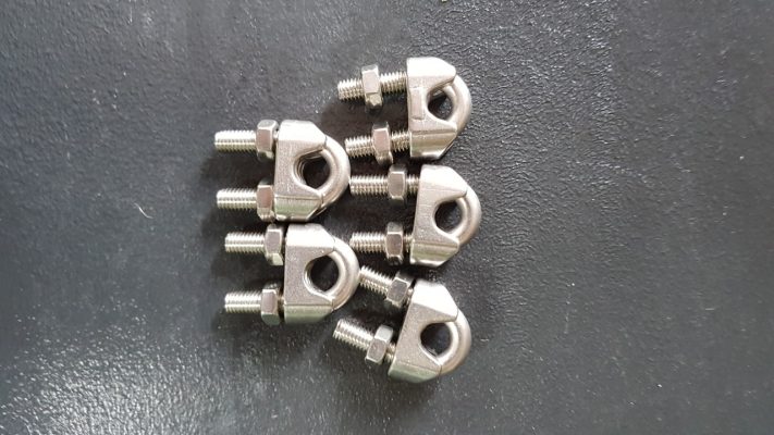 ốc xiết cáp inox